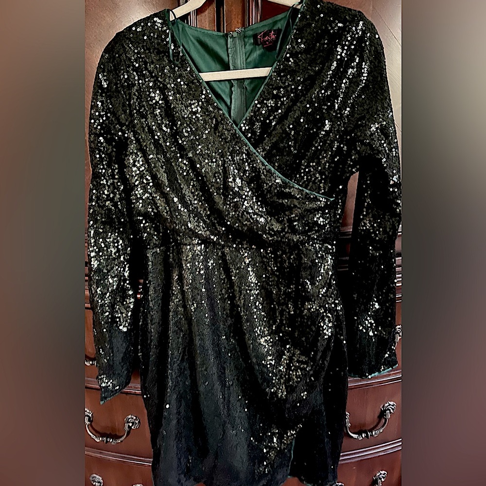 Green Holiday NYE Going Out GREEN Sequin Mini Dress